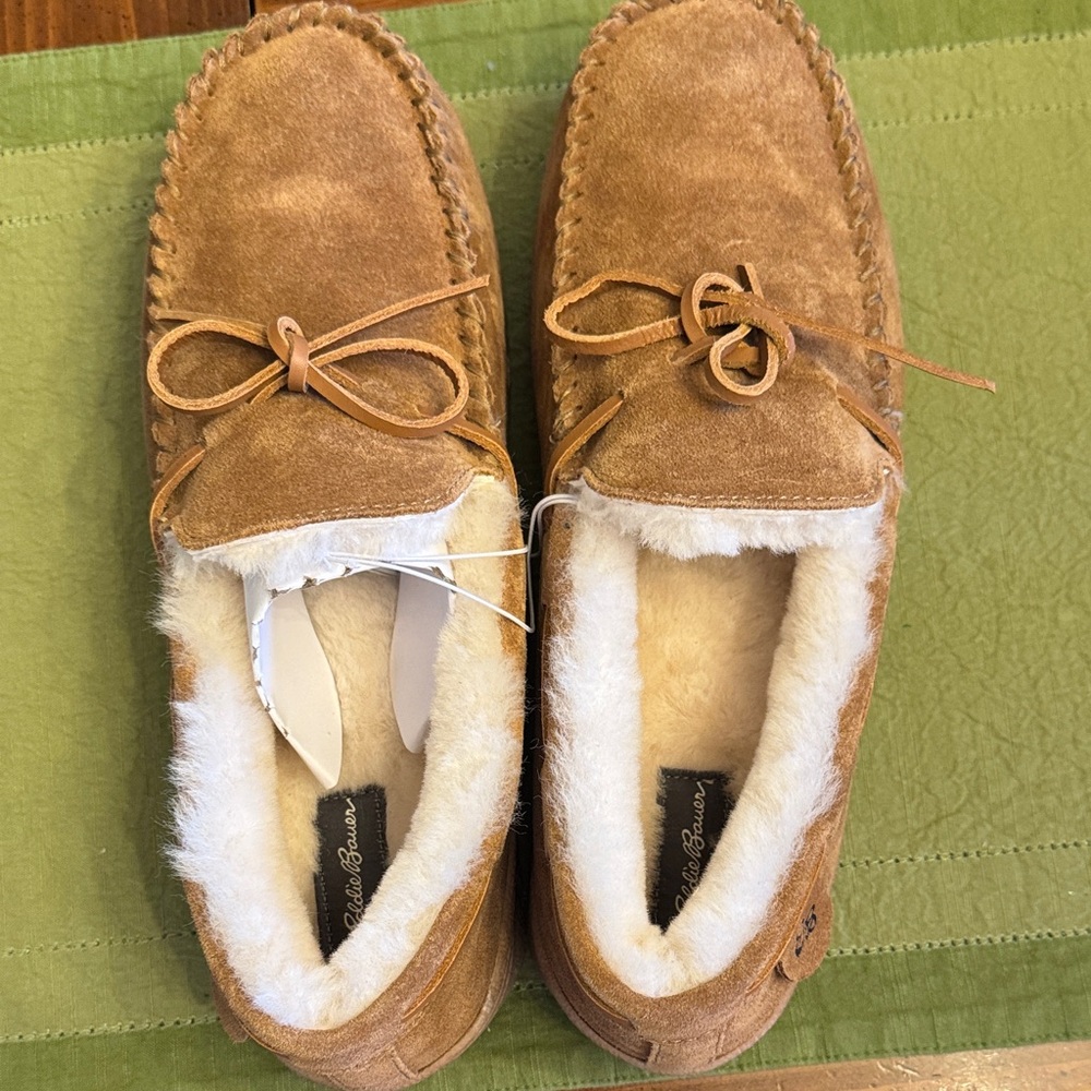Eddie Bauer Tan Suede Loafers with Fleece Lining.  Size 11